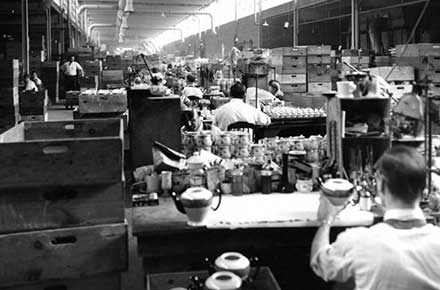 Workers decorating pottery at the Hall China Company, 1937