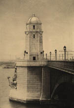 Thumbnail of the Charles River, Longfellow Bridge, Boston, view 2