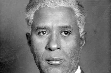 Garrett A.Morgan (1877-1963) Inventor and businessman