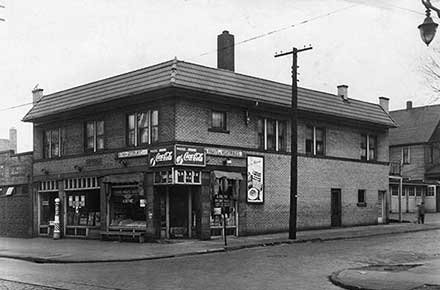 15440-44 St. Clair Avenue, 1946